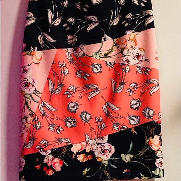 Vince Camuto Dress NWT - Picture 3 of 5